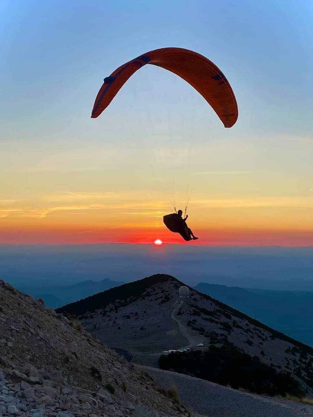 Entre Ventoux Et Luberon Chambre D'Hote Sault Exterior foto